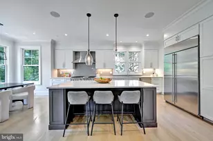 6517 Barnaby St NW, Washington, DC 20015 - Photo 23