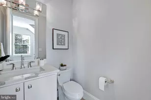 6517 Barnaby St NW, Washington, DC 20015 - Photo 33