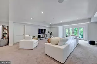 6517 Barnaby St NW, Washington, DC 20015 - Photo 63