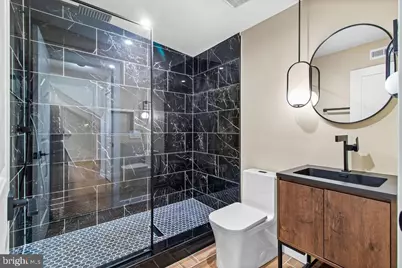 713 Croissant Place SE, Washington, DC 20019 - Photo 31