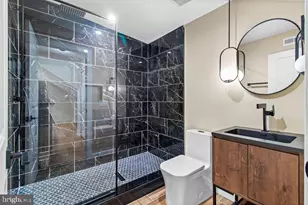 713 Croissant Pl SE, Washington, DC 20019 - Photo 31