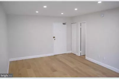 2710 Macomb Street NW #204, Washington, DC 20008 - Photo 11