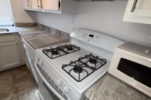 3815 NW Davis Pl NW, Washington, DC 20007 - Photo 11