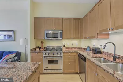 2425 L Street NW #520, Washington, DC 20037 - Photo 7