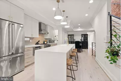 1132 Columbia Road NW #3, Washington, DC 20009 - Photo 9