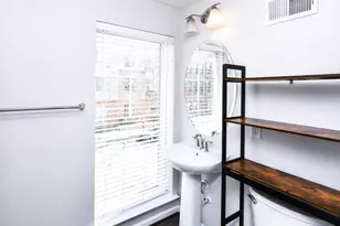 608 1/2 Parkside Pl NE, Washington, DC 20019 - Photo 25