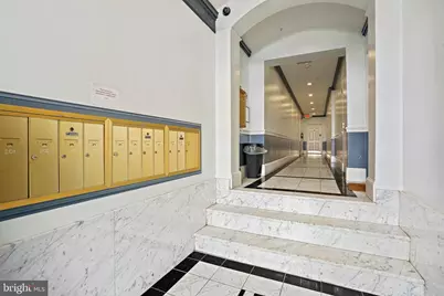 1212 M Street NW #302, Washington, DC 20005 - Photo 5