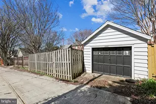 4420 Butterworth Pl NW, Washington, DC 20016 - Photo 35