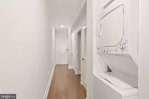 1733 20th St NW, Washington, DC 20009 - Photo 19