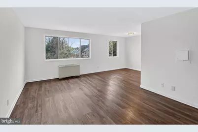 4570 Macarthur Boulevard NW #208, Washington, DC 20007 - Photo 7