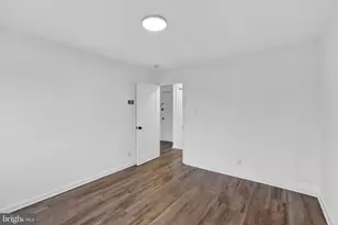 4570 MacArthur Blvd NW, Washington, DC 20007 - Photo 13