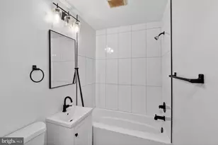 4570 MacArthur Blvd NW, Washington, DC 20007 - Photo 15