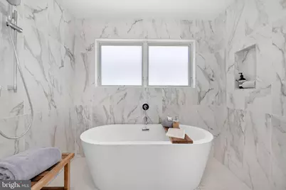 4892 Macarthur Boulevard NW, Washington, DC 20007 - Photo 35