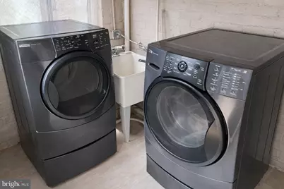 1122 Columbia Road NW, Washington, DC 20009 - Photo 39