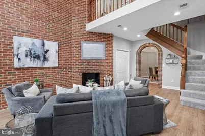 817 4th Street NE, Washington, DC 20002 - Photo 5