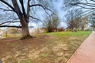 1001 26th NW, Washington, DC 20037 - Photo 23