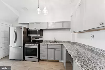 621 Kenyon Street NW, Washington, DC 20010 - Photo 9