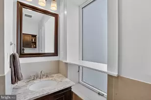 1214 C St SE, Washington, DC 20003 - Photo 23