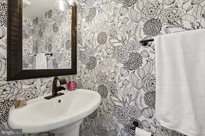 231 Ingraham Street NW, Washington, DC 20011 - Photo 19