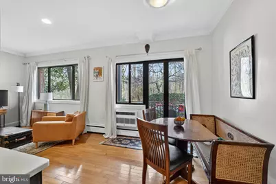 2325 42nd Street NW #104, Washington, DC 20007 - Photo 9