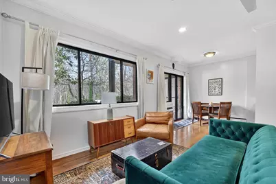 2325 42nd Street NW #104, Washington, DC 20007 - Photo 7