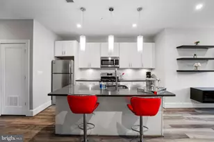 2221 M St NE, Washington, DC 20002 - Photo 3