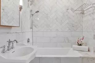 504 G St NE, Washington, DC 20002 - Photo 25