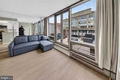 701 Pennsylvania Avenue NW #1015, Washington, DC 20004 - Photo 1