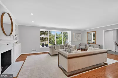 2828 Ellicott Street NW, Washington, DC 20008 - Photo 3