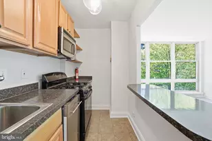 1260 21st St NW, Washington, DC 20036 - Photo 7