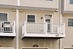 538 Regent Pl NE, Washington, DC 20017 - Photo 3