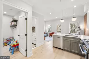 2150 Florida Ave NW, Washington, DC 20008 - Photo 27