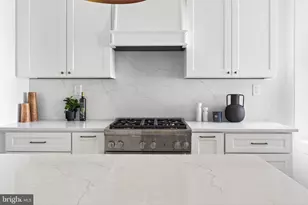 609 Harvard St NW, Washington, DC 20001 - Photo 11