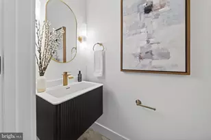 609 Harvard St NW, Washington, DC 20001 - Photo 15