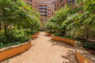 616 E St NW, Washington, DC 20004 - Photo 29