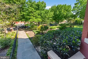 1381 North Carolina Ave NE, Washington, DC 20002 - Photo 39