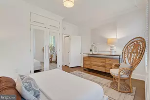 1381 North Carolina Ave NE, Washington, DC 20002 - Photo 17