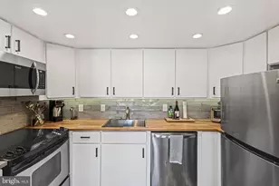 1740 New Hampshire Ave NW, Washington, DC 20009 - Photo 9