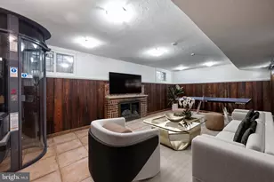 3951 Massachusetts Ave NW, Washington, DC 20016 - Photo 9