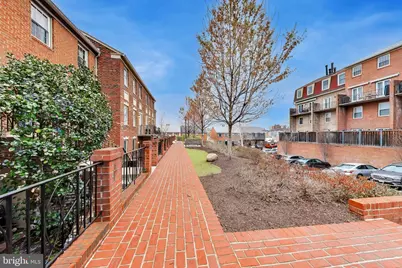 1660 Beekman Place NW #A, Washington, DC 20009 - Photo 3