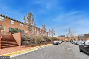 1660 Beekman Pl NW, Washington, DC 20009 - Photo 23