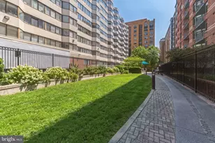 1117 10th St NW, Washington, DC 20001 - Photo 17