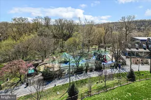 5112 MacArthur Blvd NW, Washington, DC 20016 - Photo 23