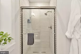 1737 11th NW, Washington, DC 20001 - Photo 21