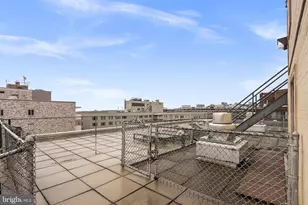 2401 H St NW, Washington, DC 20037 - Photo 11