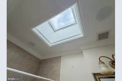 318 11th Street SE, Washington, DC 20003 - Photo 11