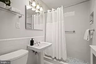 1807 37th St NW, Washington, DC 20007 - Photo 17