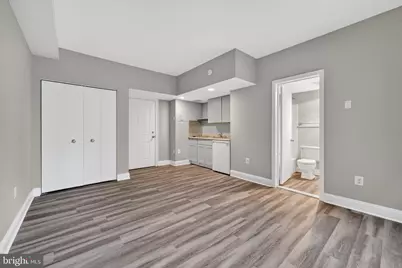 1701 16th Street NW #418, Washington, DC 20009 - Photo 9