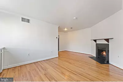 3827 Davis Place NW #5, Washington, DC 20007 - Photo 7