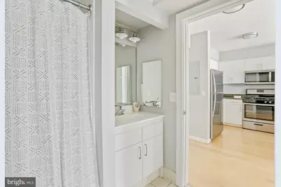 1000 New Jersey Avenue SE #516, Washington, DC 20003 - Photo 11